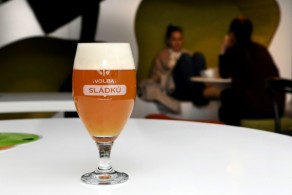 v-marci-prinasa-volba-sladkov-prekvapenie-slovaci-mozu-ochutnat-india-pale-ale-z-velkopopovickeho-pivovaru